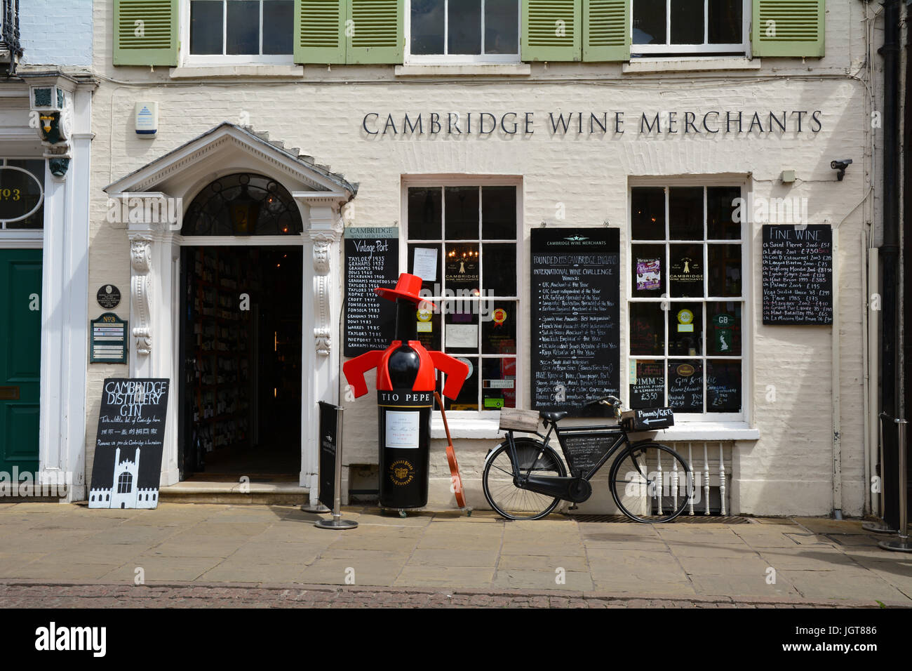 Cambridge Wine Merchants shop on KIng's Parade in Cambridge England