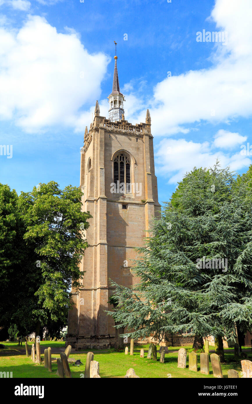 Swaffham Parish Church, west tower, graveyard, tomb stones, Norfolk ...