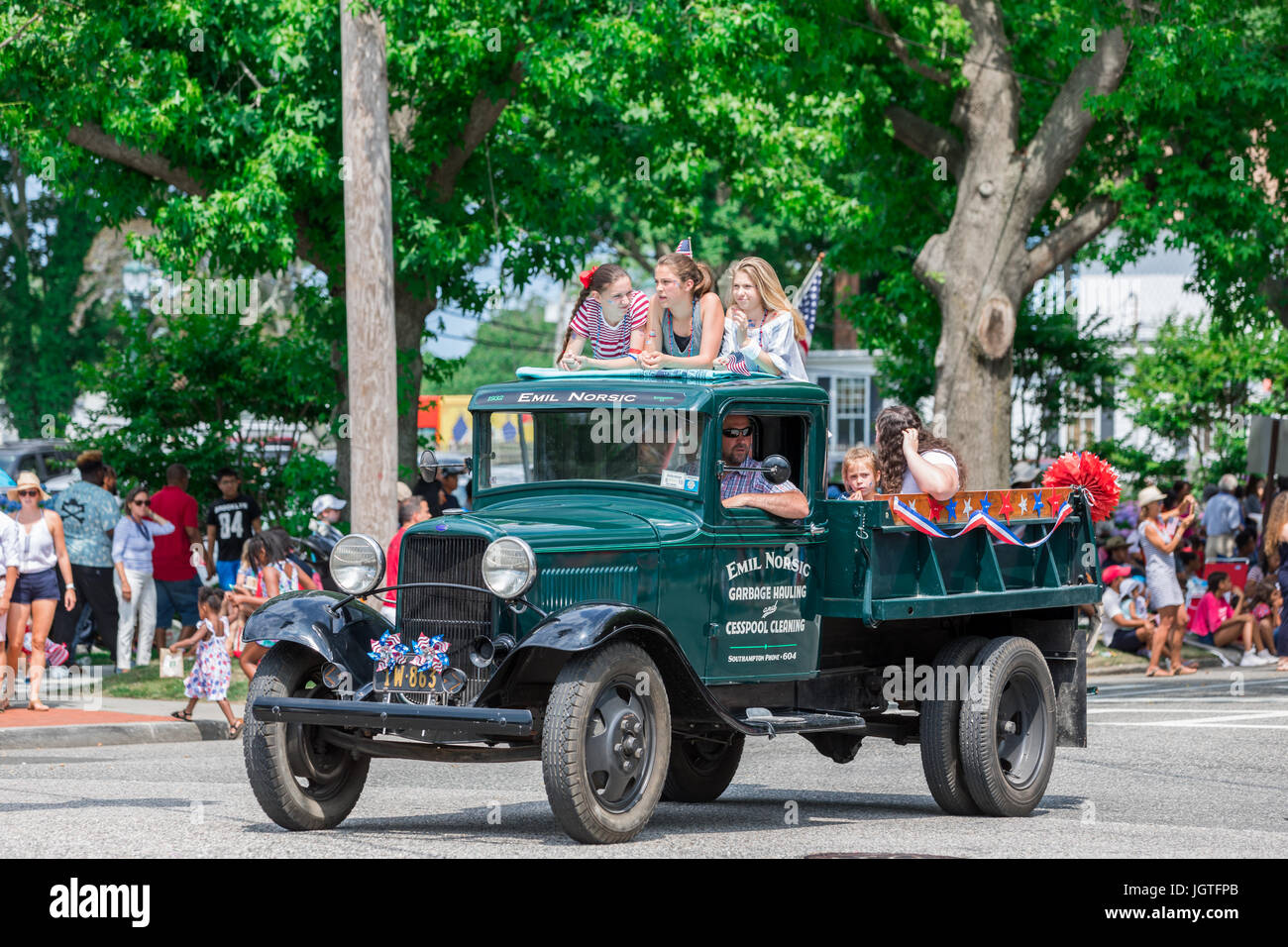 southampton town annual fourth of july parade