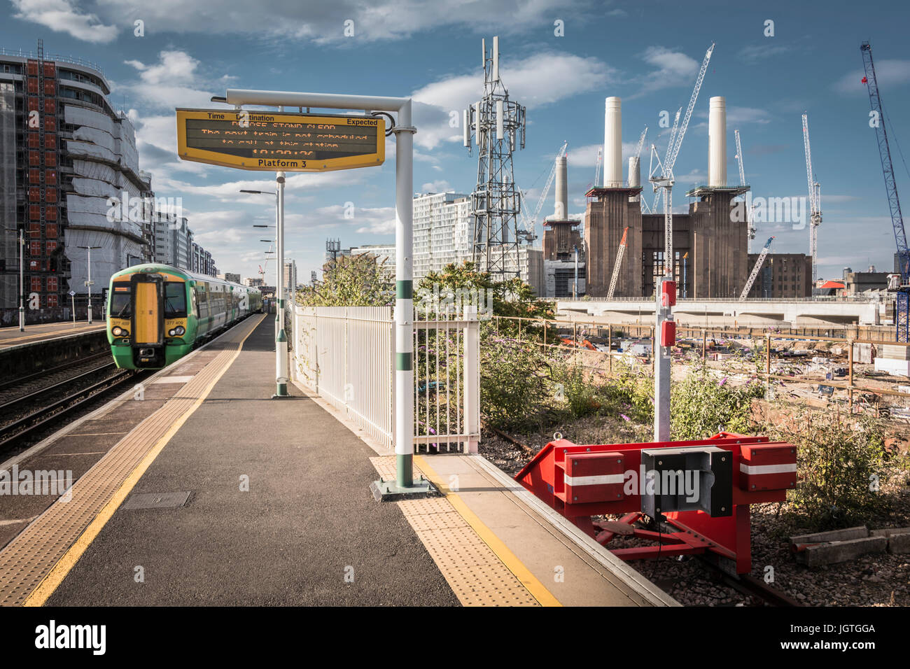 The new Battersea Power Station housing development under construction