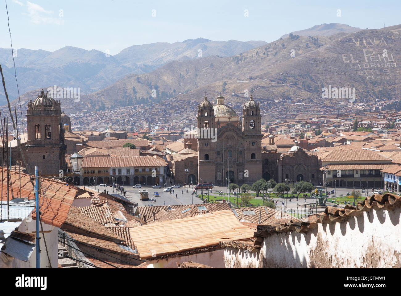 Letra color hi-res stock photography and images - Alamy