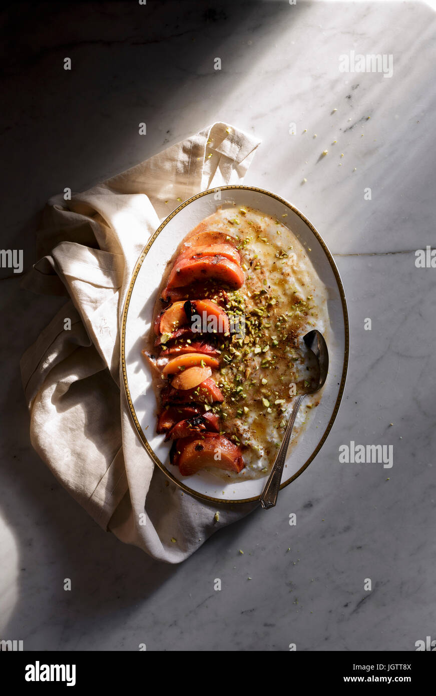 Yogurt and honey dessert Stock Photo Alamy