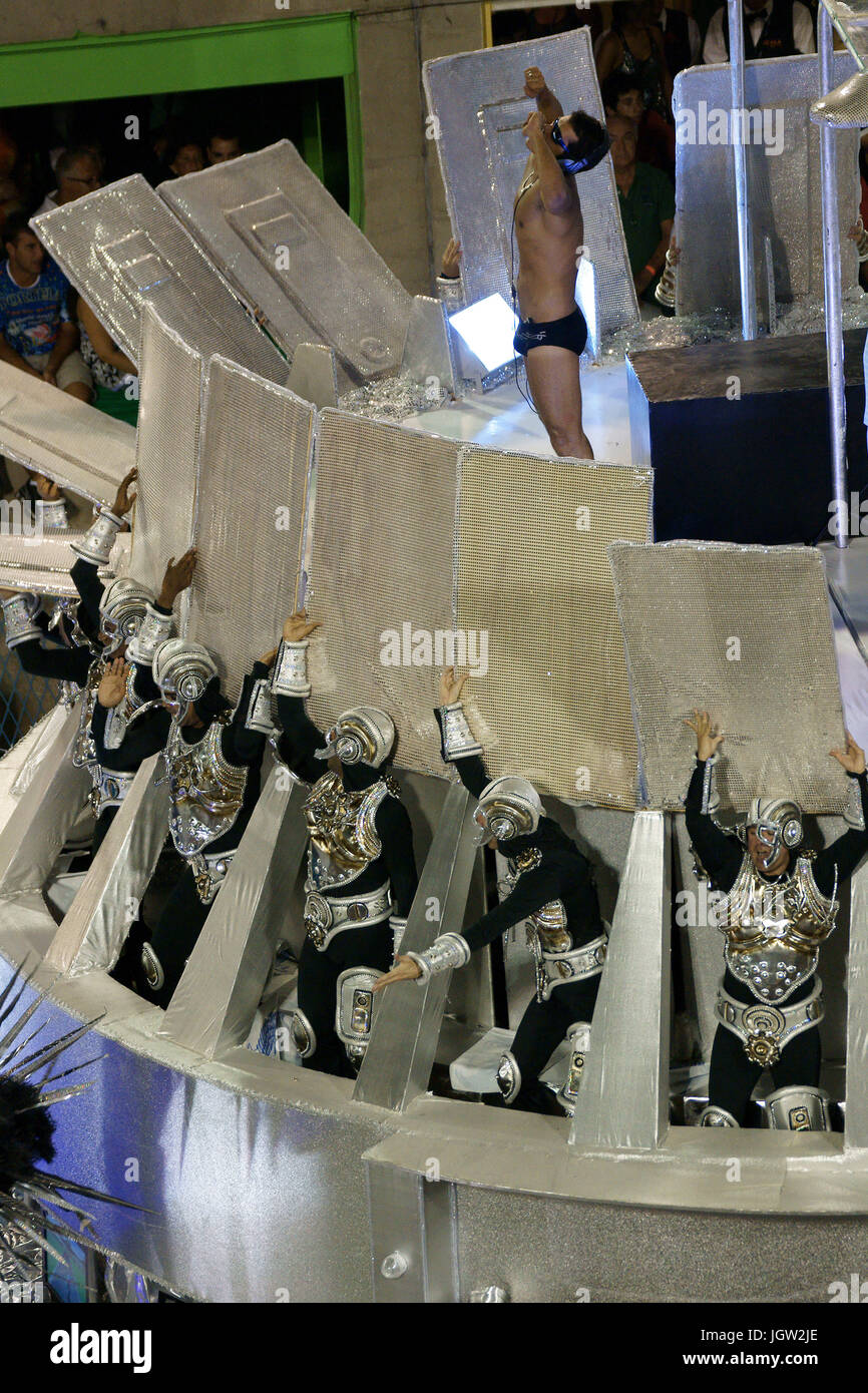 Dancers of portela samba school hi-res stock photography and images - Alamy