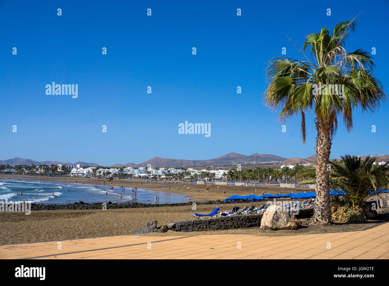 Playa Matagorda, grosser Badestrand in Puerto del Carmen, Lanzarote, Kanarische Inseln, Europa