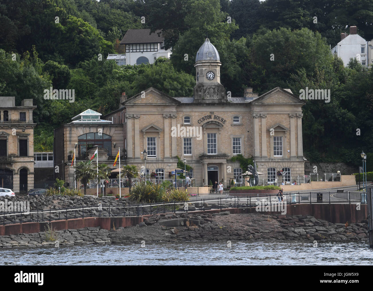 Penarth marina hires stock photography and images Alamy