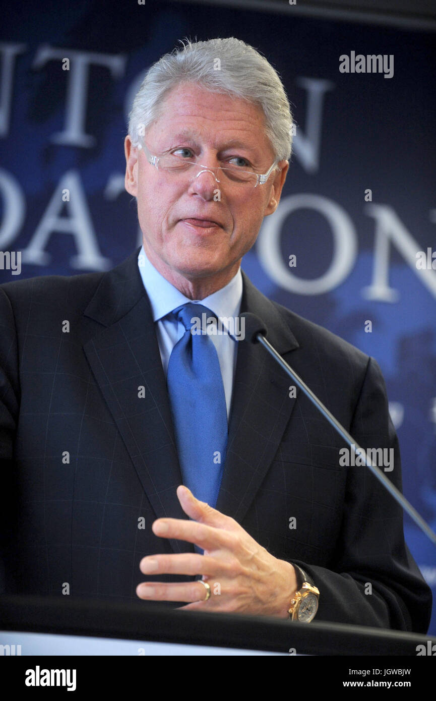 Former U.S. president Bill Clinton holds a press conference about a childhood health initiative  in New York City. February 17, 2010 Credit: Dennis Van Tine/MediaPunch Stock Photo