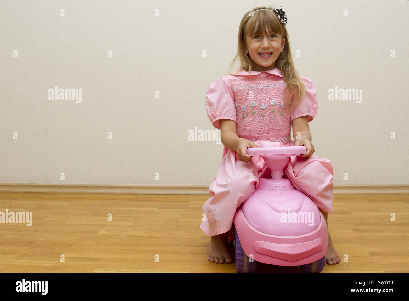 pink car for little girl