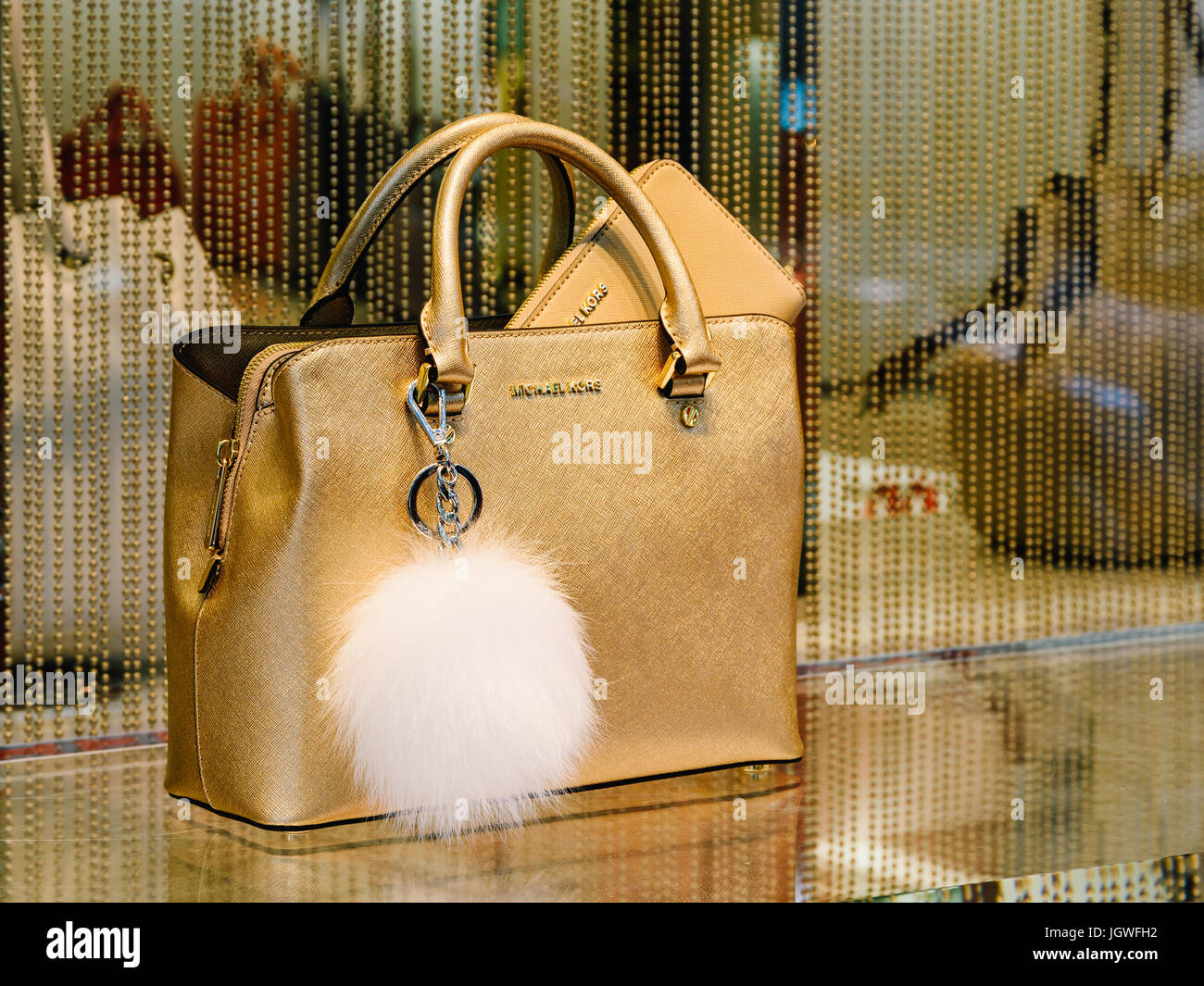VALENCIA, SPAIN - AUGUST 06, 2016: Michael Kors bag for sale in beauty  store Stock Photo - Alamy