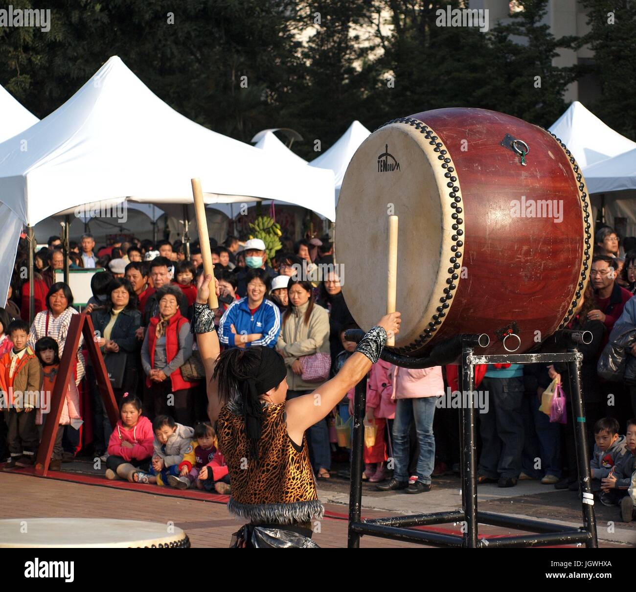 Japanese drum group hi-res stock photography and images - Page 6 - Alamy