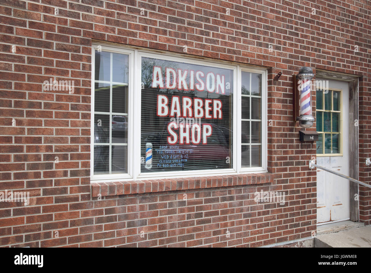 barber shop in hamilton missouri Stock Photo Alamy