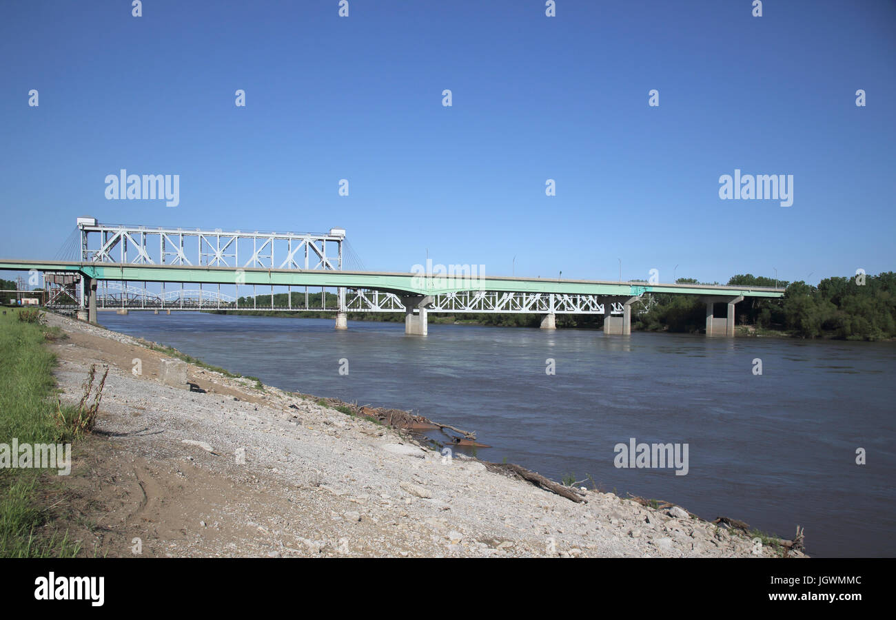 Missouri bridges hires stock photography and images Alamy