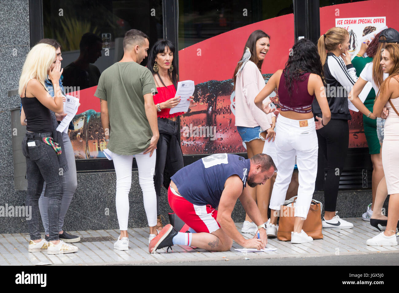 Las Palmas, Gran Canaria, Canary Islands, Spain. 11th July 2017. Hundreds of hopefulls queue outside city hotel in Las Palmas as audititons take place to find 'housemates' for the 18th edition of Big Brother on Spanish TV ( Gran Hermano). Credit: ALAN DAWSON/Alamy Live News Stock Photo
