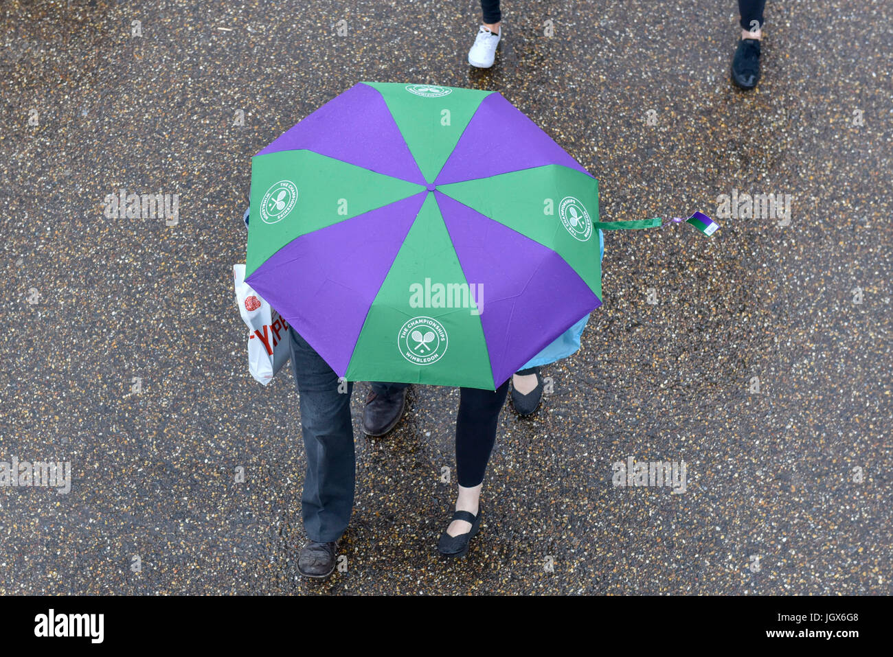 Wimbledon tennis umbrella hires stock photography and images Alamy