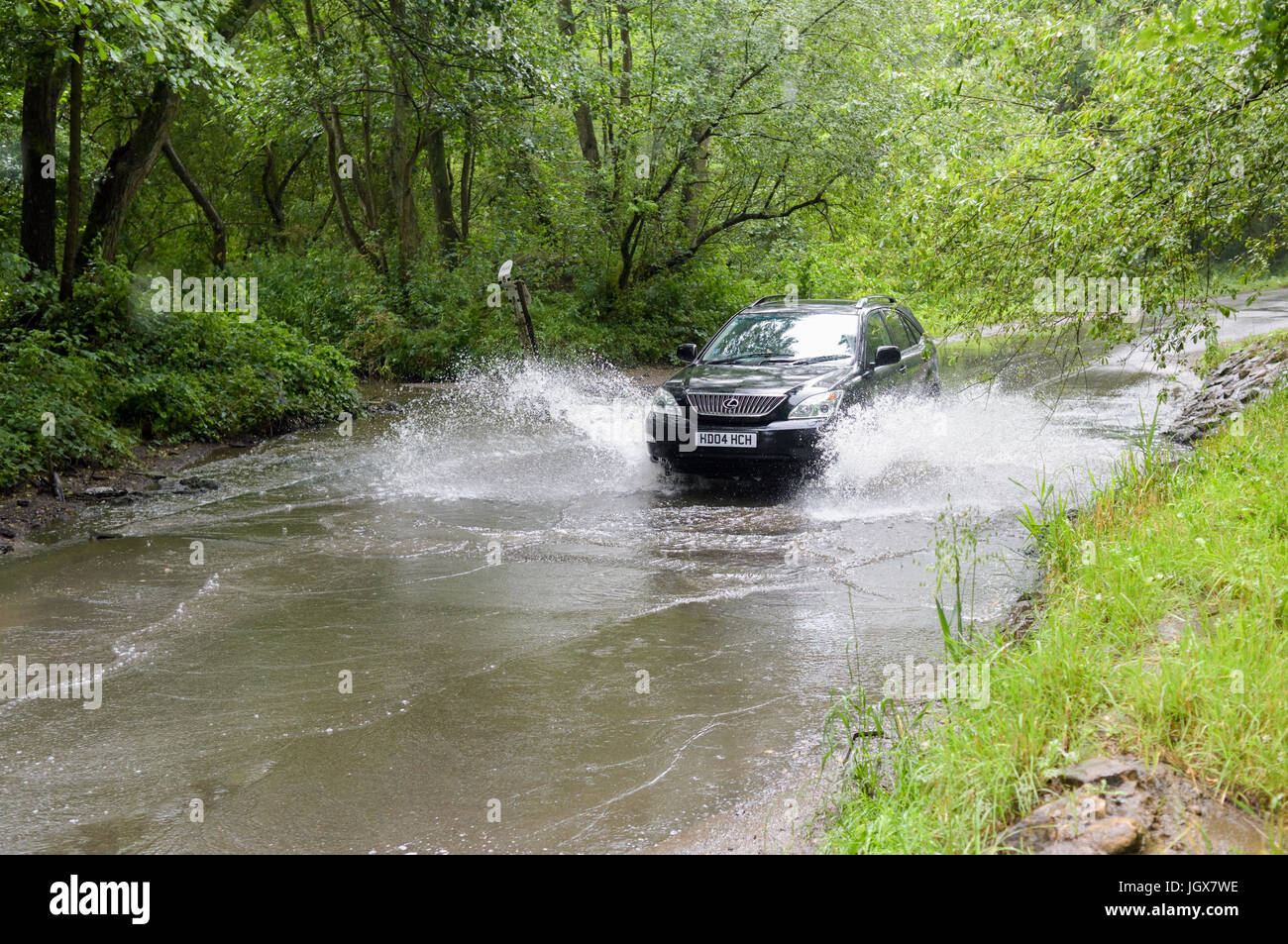Ford flooding hi-res stock photography and images - Alamy