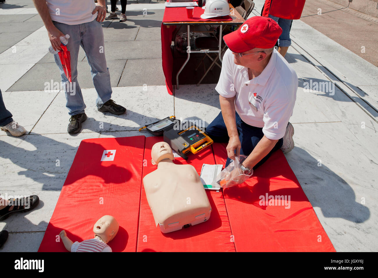 American Red Cross representative during CPR demonstration (CPR training) -  USA Stock Photo - Alamy