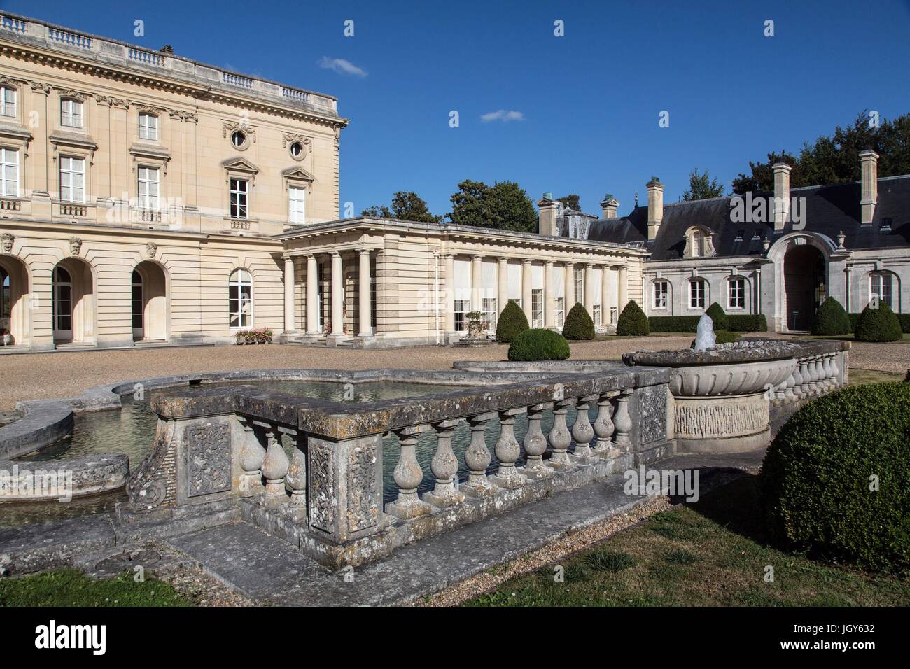 CHATEAU DE BIZY,VERNON,ROYAL VALLEY OF THE EURE,FRANCE Stock Photo - Alamy