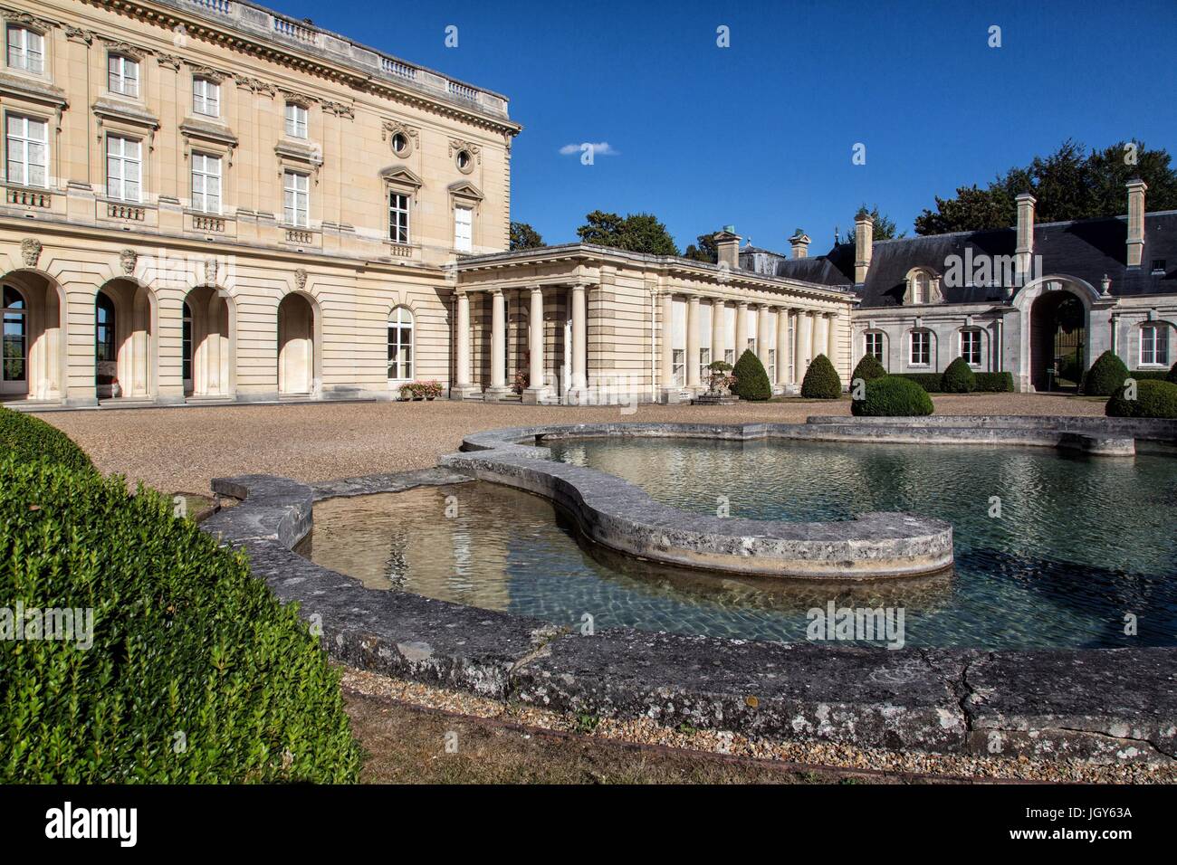 CHATEAU DE BIZY,VERNON,ROYAL VALLEY OF THE EURE,FRANCE Stock Photo - Alamy