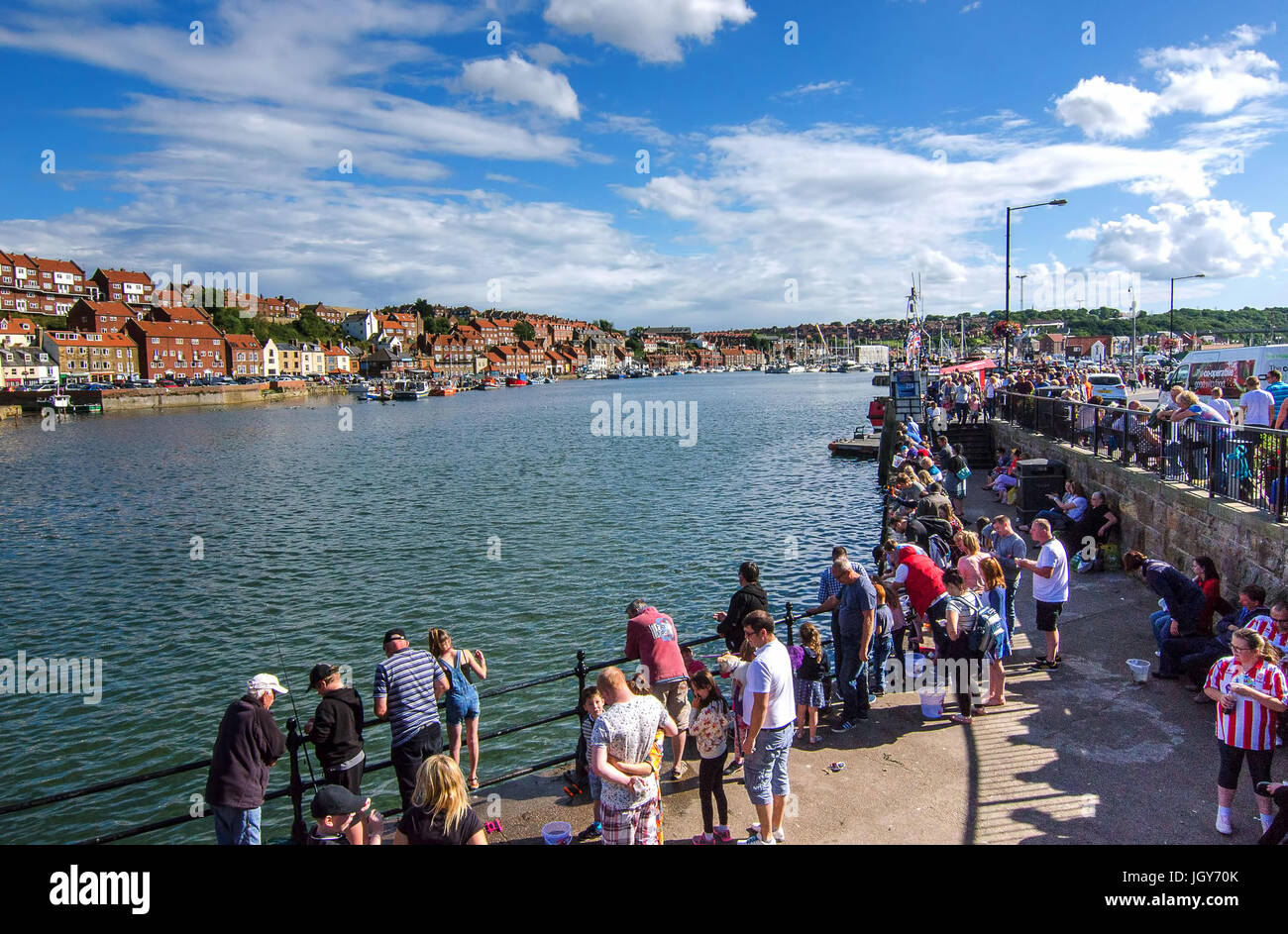 Whitby Harbour Crab Fishing Stock Photo Alamy