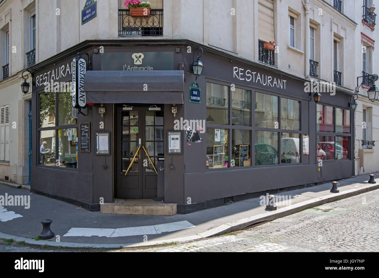 France, Région Ile de France, Paris 13e arrondissement, 9 rue Jean-Marie  Jégo, restaurant L'Anthracite Photo Gilles Targat Stock Photo - Alamy