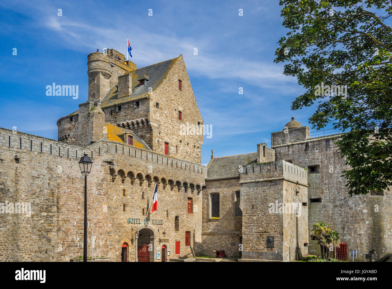 France, Brittany, Saint-Malo, Place Chateaubriand, view of the town hall, Mairie de Saint-Malo at Chateau Gaillard Stock Photo