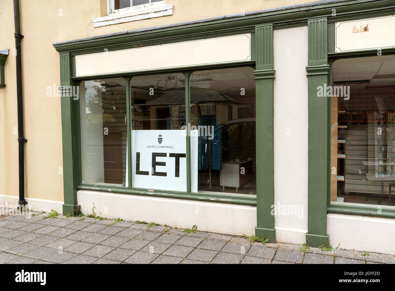 Duchy of Cornwall Estate let notice in a shop window in Princetown Devon UK Stock Photo