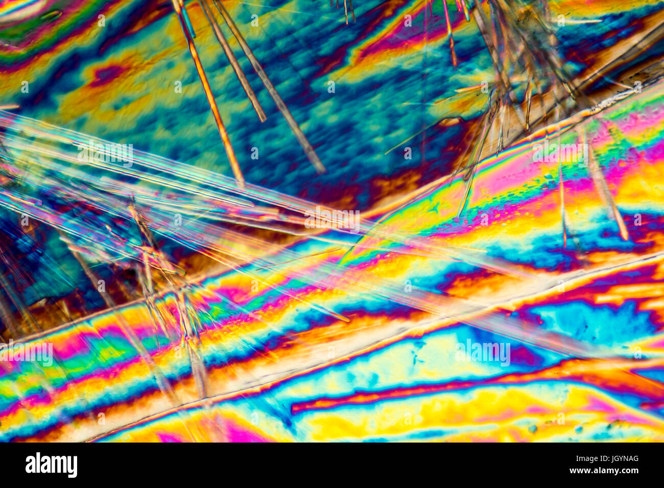 microscopic shot of Sodium carbonate microcrystals in polarized light Stock Photo