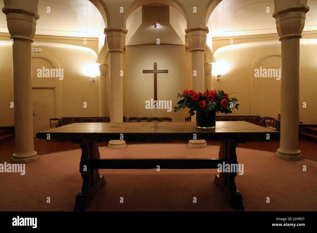 Protestant church altar hires stock photography and images Alamy