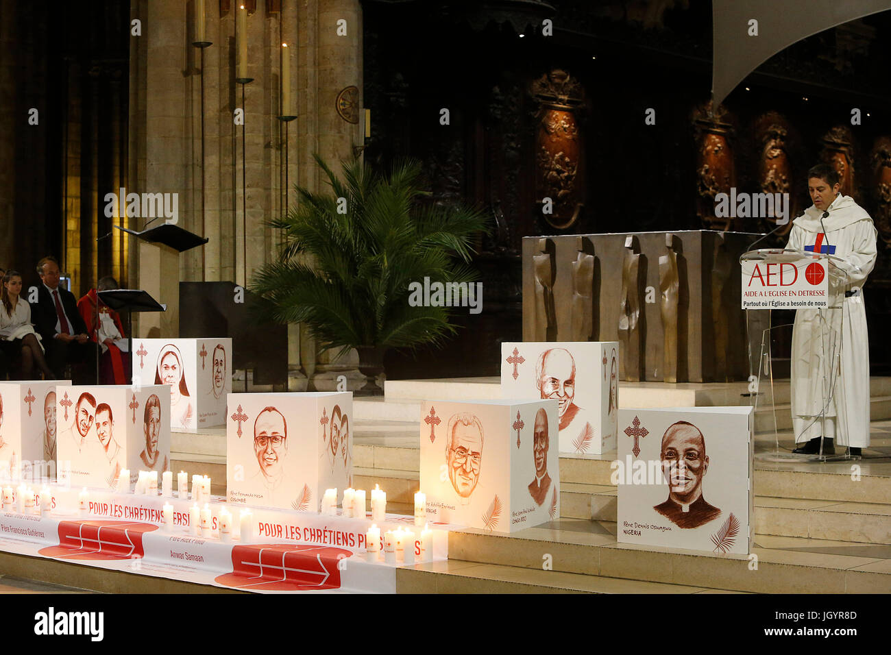 La Nuit des TŽmoins, vigil for today's Christian martyrs, in Notre Dame cathedral, Paris. France. Stock Photo