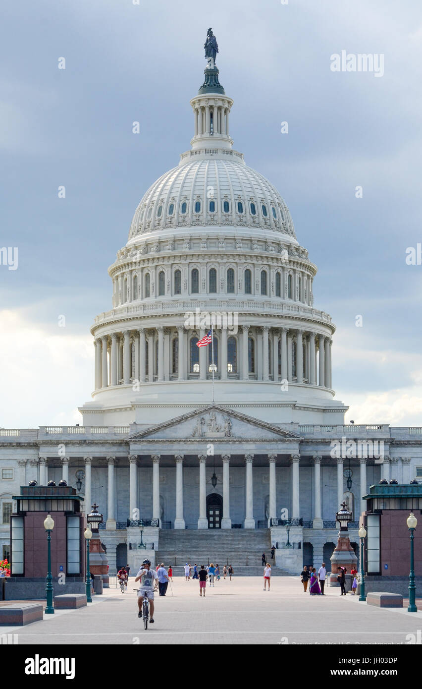 East Front of the U.S. Capitol on a summer's day Stock Photo - Alamy