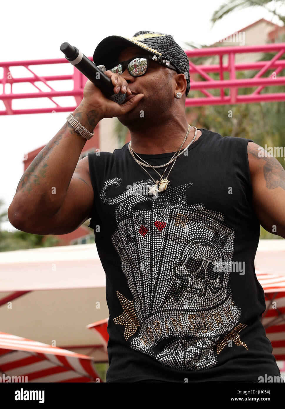 Flo Rida performs live at Flamingo Go Pool Featuring: Flo Rida Where ...