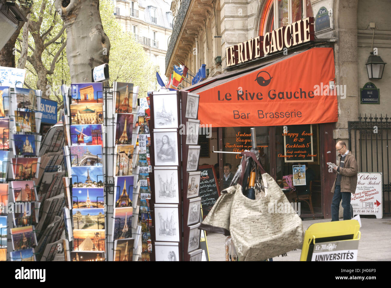 City, Shelves, Place Saint-Michel, 6ème arrondissement, (75006), Paris, France Stock Photo