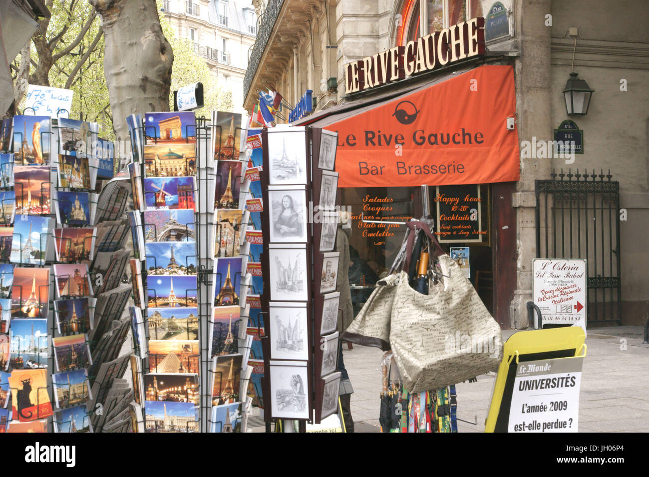 City, Shelves, Place Saint-Michel, 6ème arrondissement, (75006), Paris, France Stock Photo