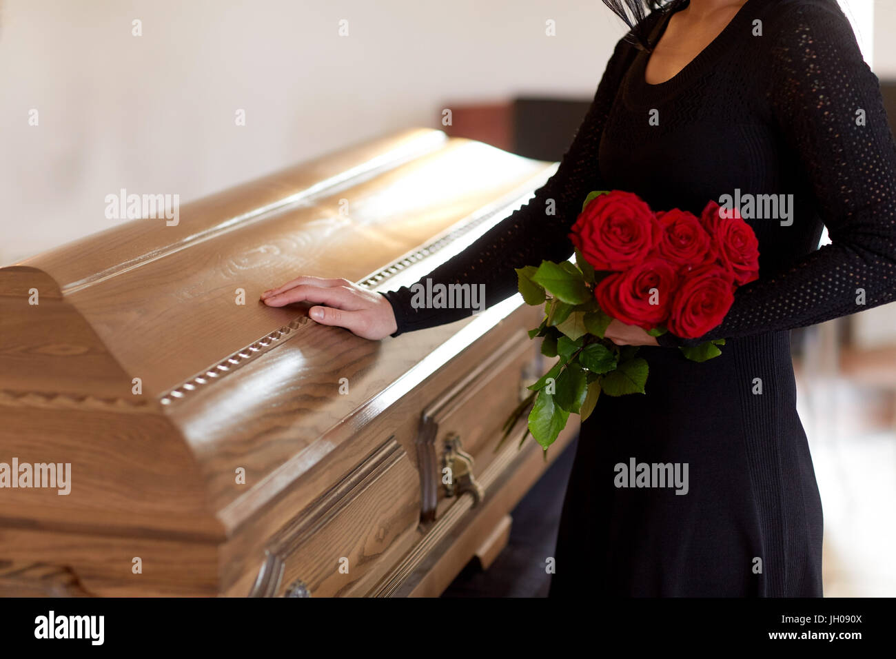 Dead Woman And Casket High Resolution Stock Photography And Images Alamy