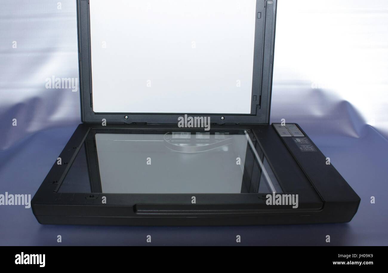 Open scanner hi-res stock photography and images - Alamy