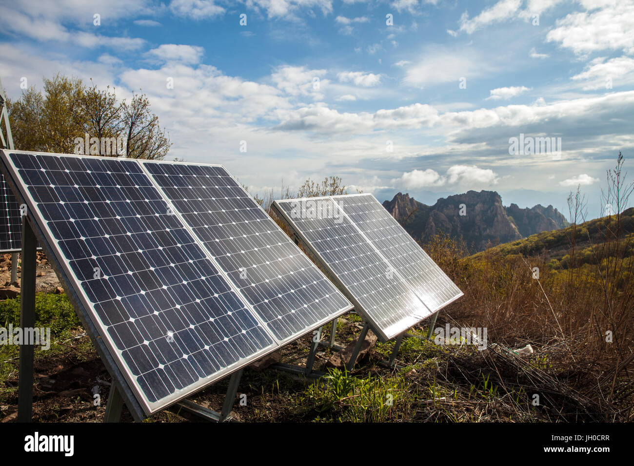 Solar farm china hi-res stock photography and images - Alamy