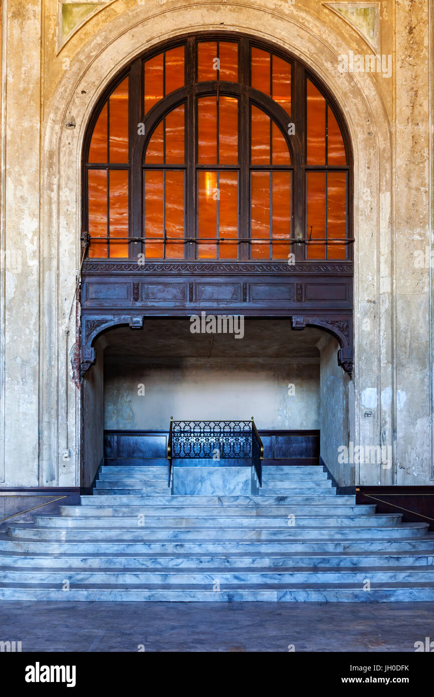 Ornate faux marble stairway in the abandoned railway station on 16th St. in Oakland, California that was built built in 1912 for the Southern Pacific  Stock Photo