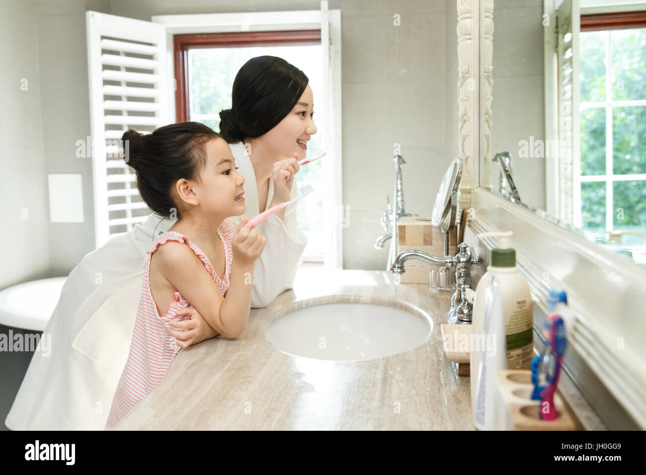 Remove a second bathroom sink - Mother Daughter Projects