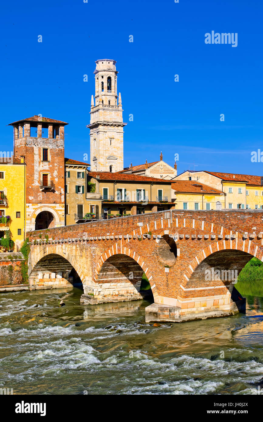 Ponte Pietra on Adige river, Verona Stock Photo - Alamy