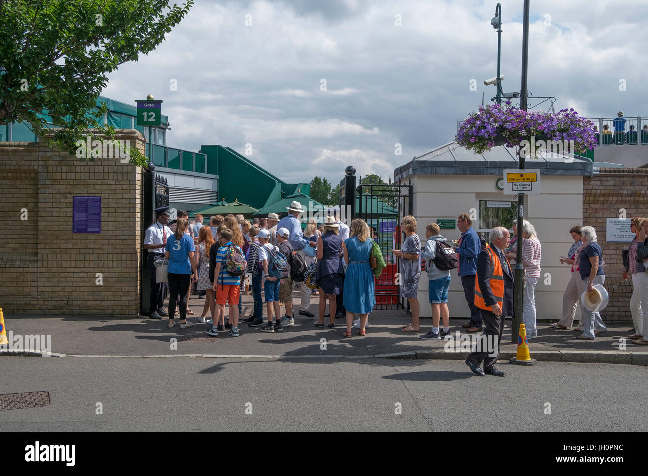 4th July 2017. Streets around the AELTC during the Wimbledon Tennis ...