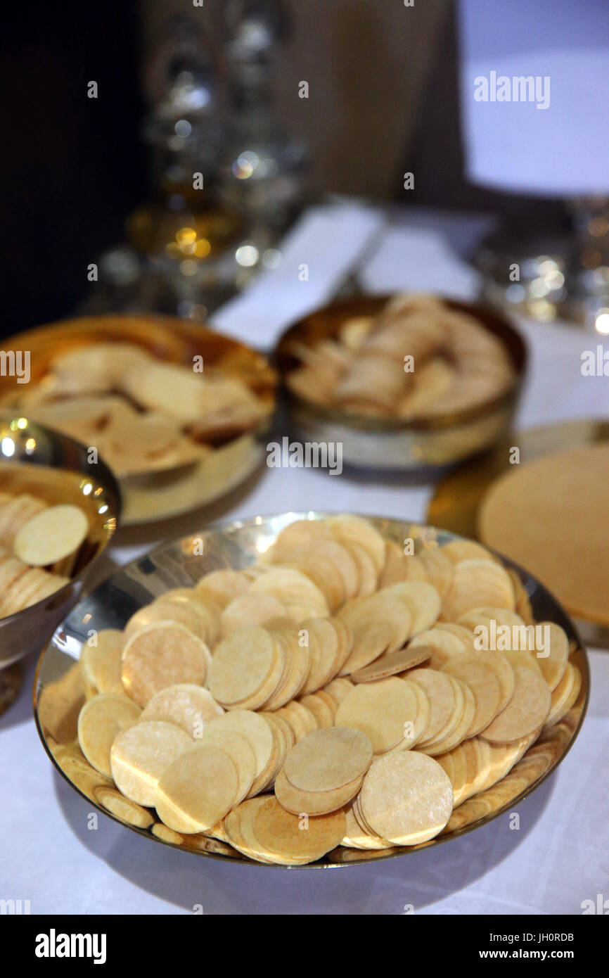 Catholic mass. Eucharist table. Wafers. France Stock Photo Alamy