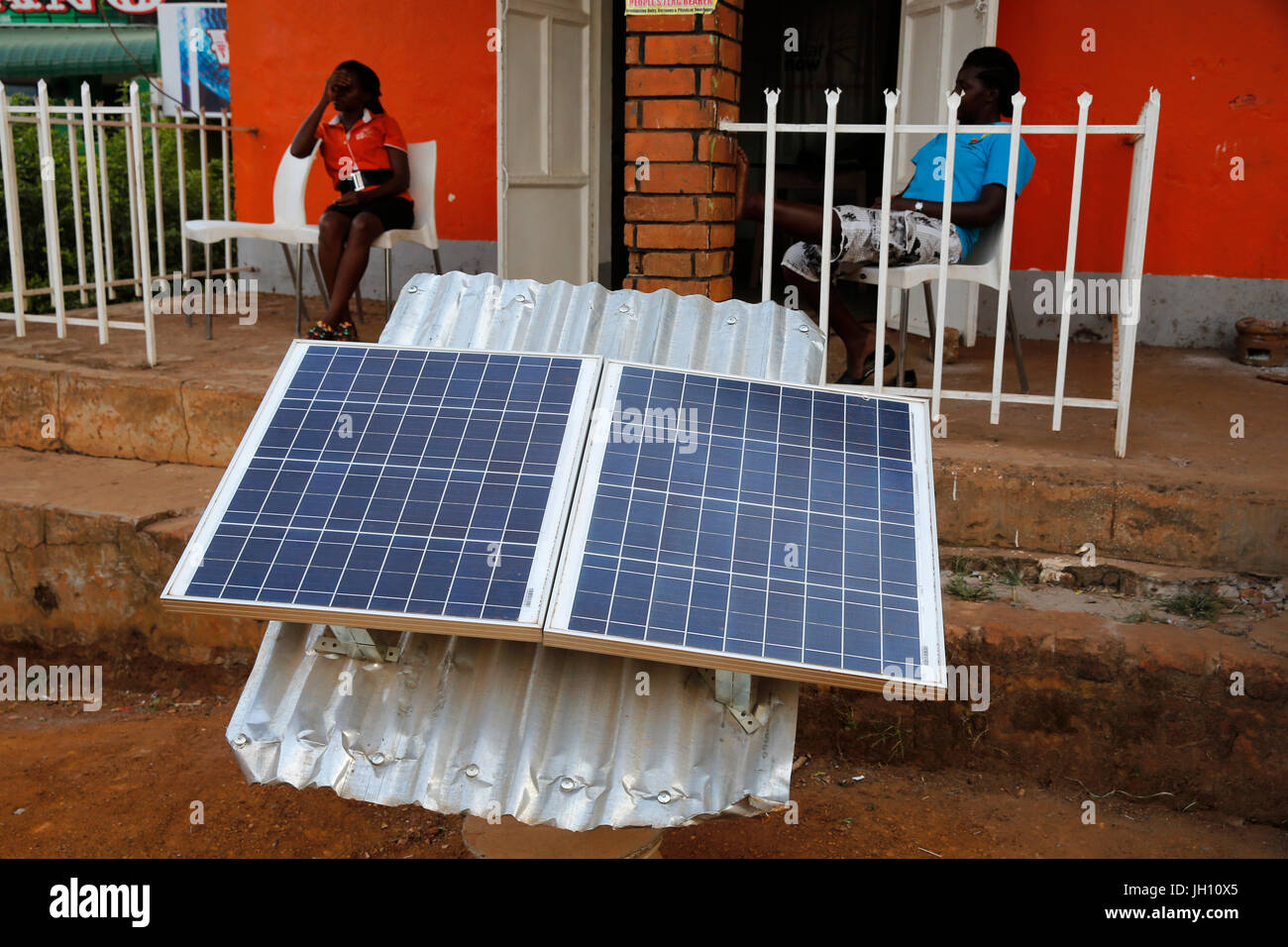 Solar panel africa hires stock photography and images Alamy