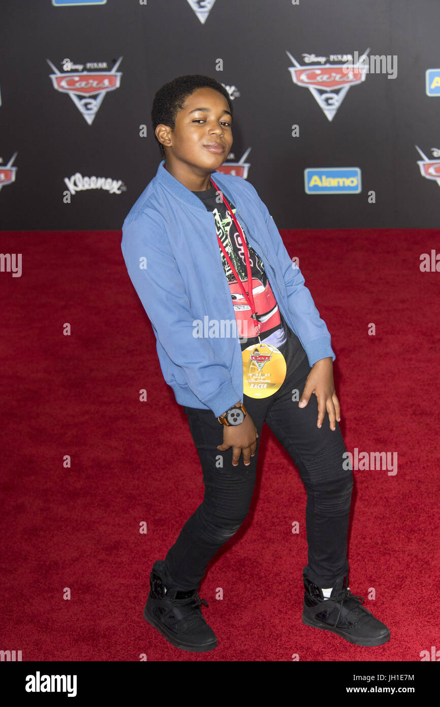 cars 3 premiere