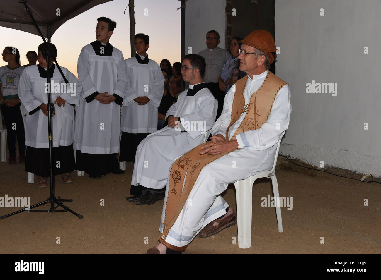 People, Priest, Church, 2016, Caatinga, Boa Vista, Paraíba, Brazil
