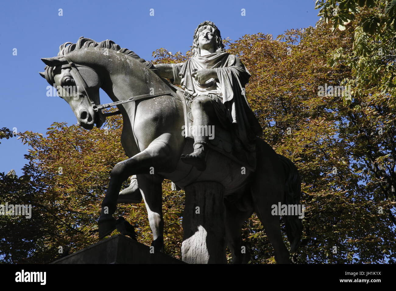 Statue Žquestre du roi Louis XIII place des Vosges. France. Stock Photo