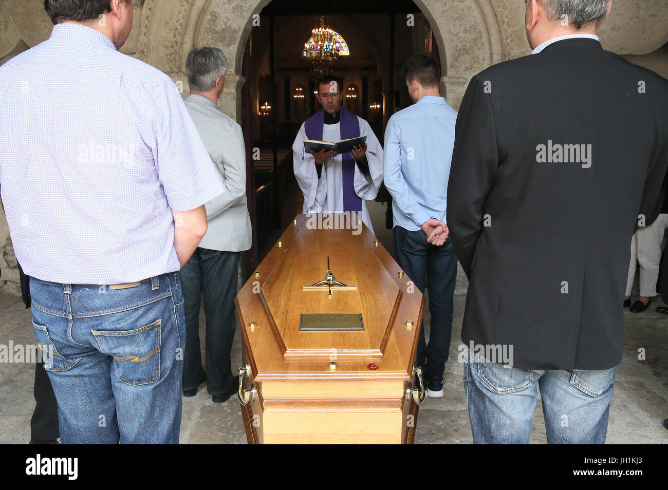 Priest coffin catholic hires stock photography and images Alamy Priest coffin catholic hires stock photography and images Alamy
