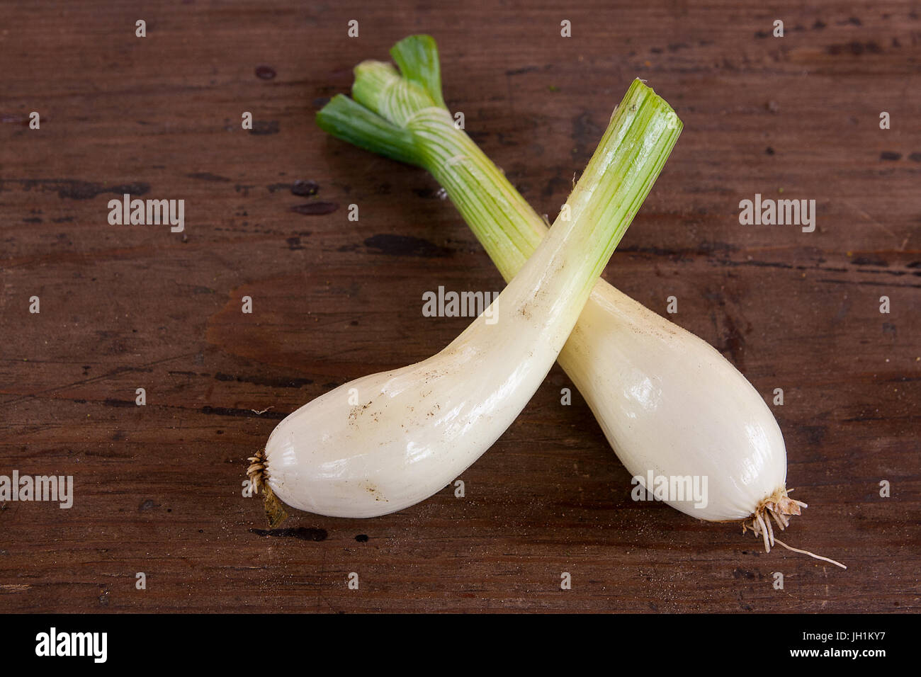 Spring onions are rich in vitamins,minerals and natural compound. Green