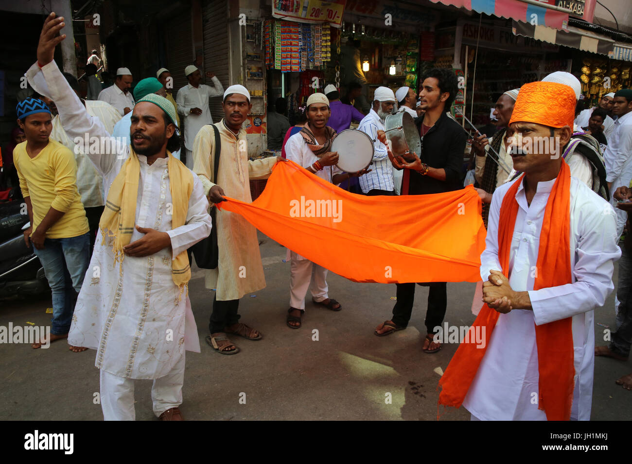 Singers outside Ajmer Sharif dargah, Rajasthan.  India. Stock Photo