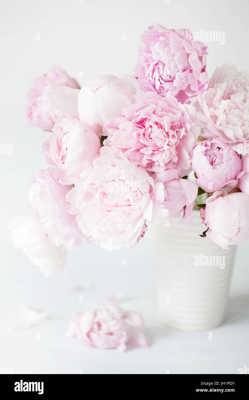 beautiful pink peony flowers bouquet in vase Stock Photo - Alamy