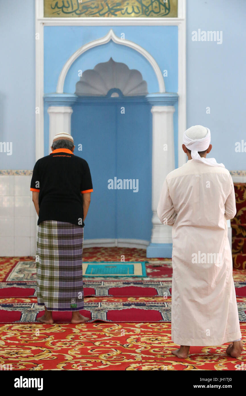 Cholon Jamial mosque. Muslims praying. Salat.  Ho Chi Minh City. Vietnam. Stock Photo
