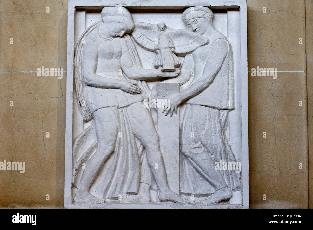 Plaster of paris sculpture hires stock photography and images Alamy